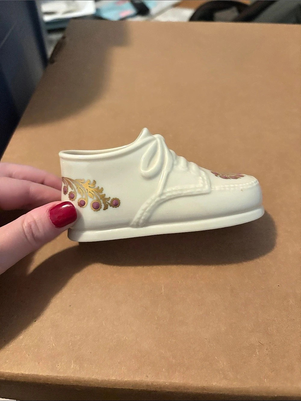 Lenox China Treasures Collection Clenox, Issued 1994 Floral Ceramic Shoe